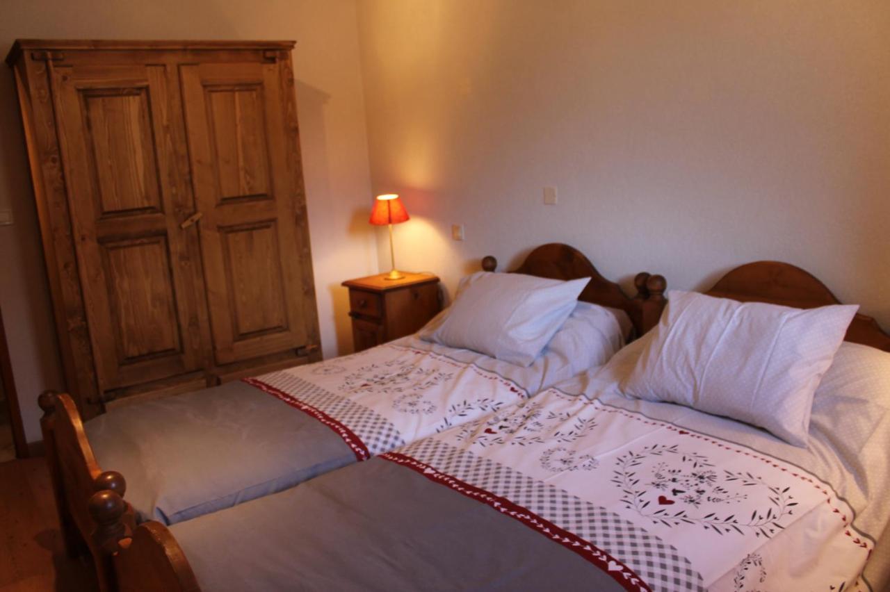 La Ferme De Sous-Lachat Samoens Bagian luar foto