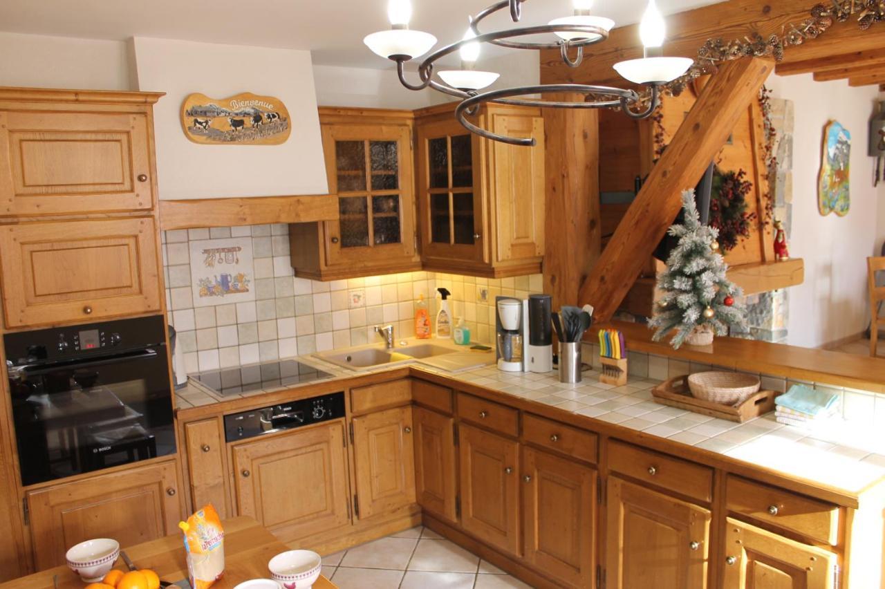 La Ferme De Sous-Lachat Samoens Bagian luar foto