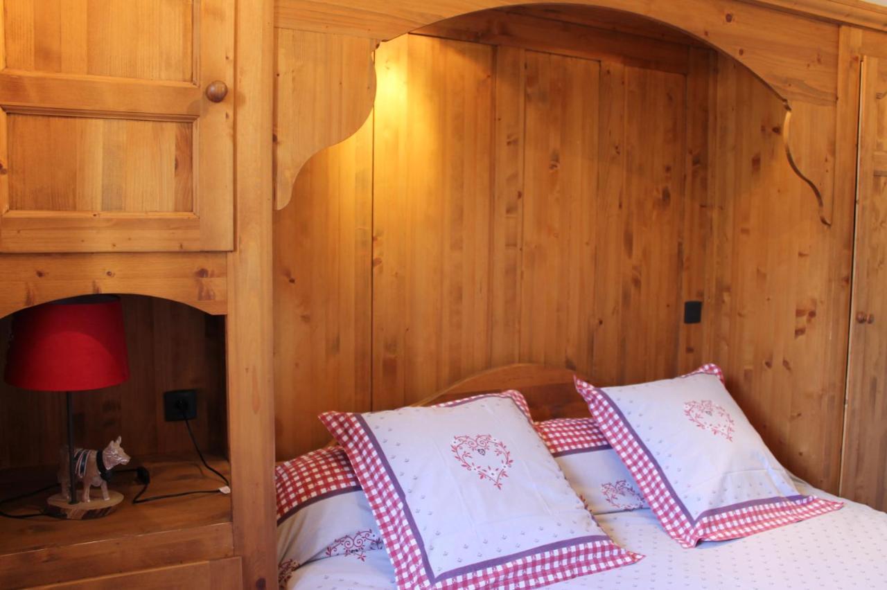 La Ferme De Sous-Lachat Samoens Bagian luar foto