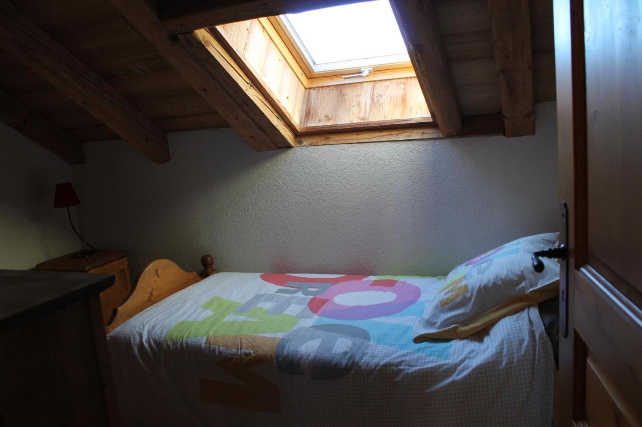 La Ferme De Sous-Lachat Samoens Bagian luar foto