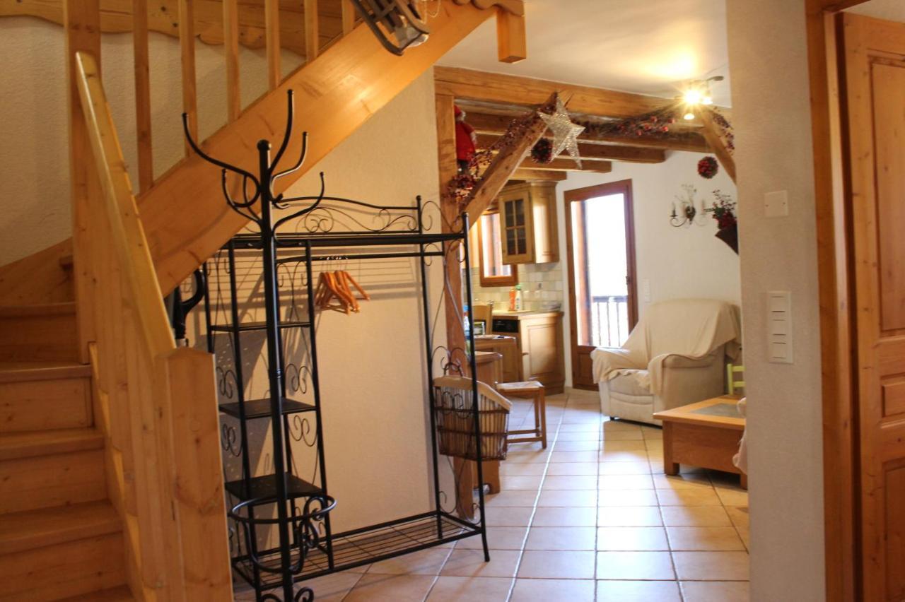 La Ferme De Sous-Lachat Samoens Bagian luar foto