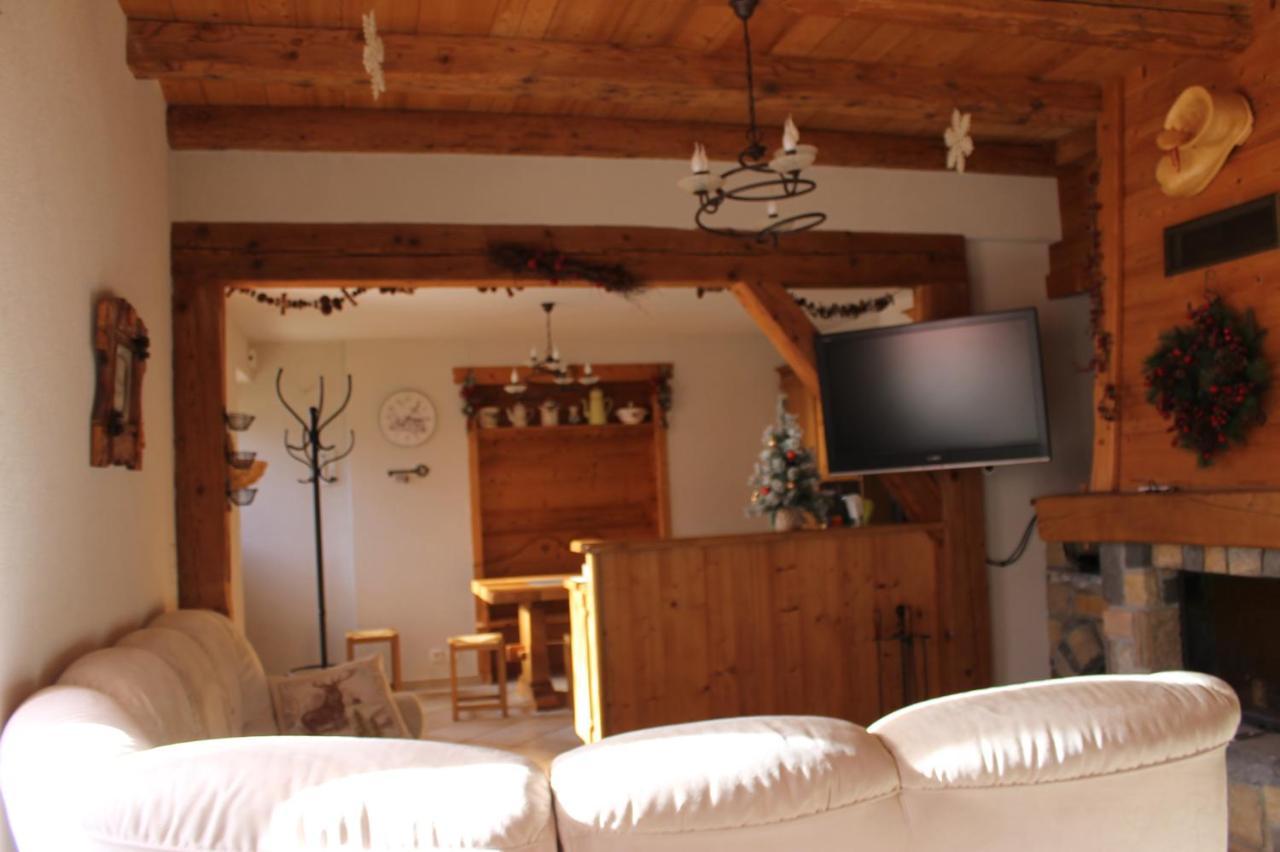 La Ferme De Sous-Lachat Samoens Bagian luar foto