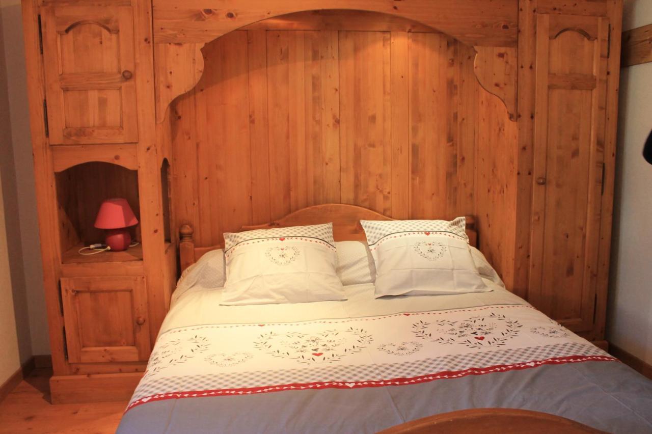 La Ferme De Sous-Lachat Samoens Bagian luar foto