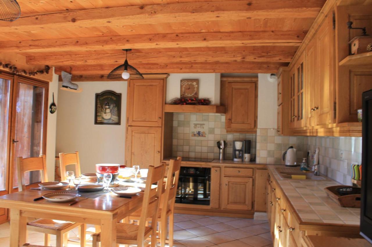 La Ferme De Sous-Lachat Samoens Bagian luar foto