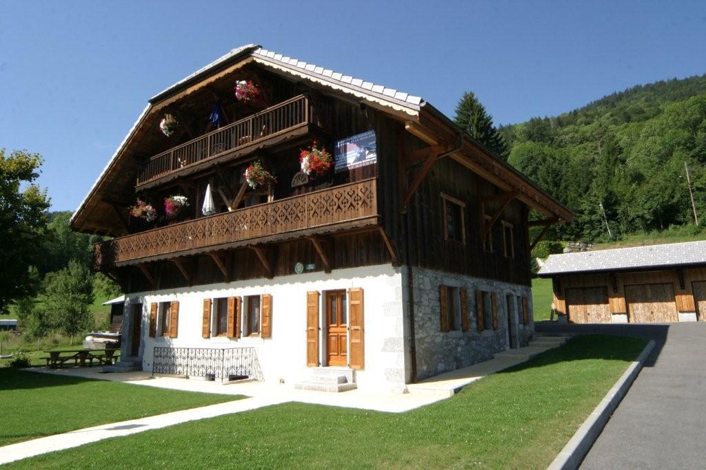 La Ferme De Sous-Lachat Samoens Bagian luar foto